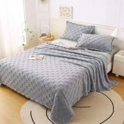Flannel Blanket with Craftsmanship - Image 19