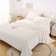 Flannel Blanket with Craftsmanship - Image 17