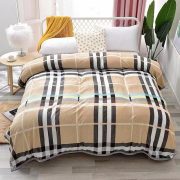 Flannel Blanket with Craftsmanship - Image 10